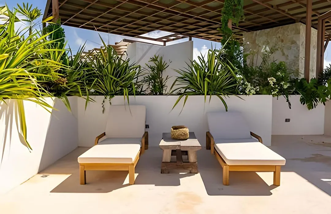 Oasis Yaaxlum-1